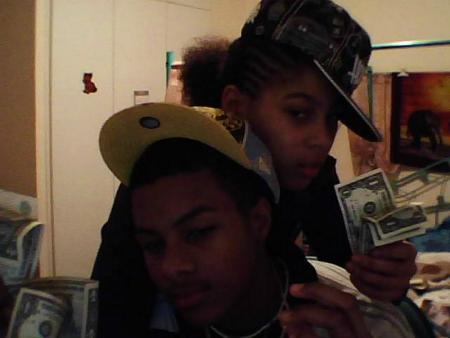 !! *LoOlou* Feat *Sanjah* !!